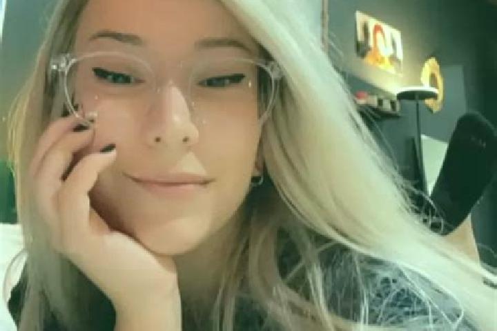 Grace, 34, a platinum blonde amber-eyed asian companion based in Kruibeke. Offering CIM, Couples, BDSM, Travel Companion. Available for incall and outcall, o...
