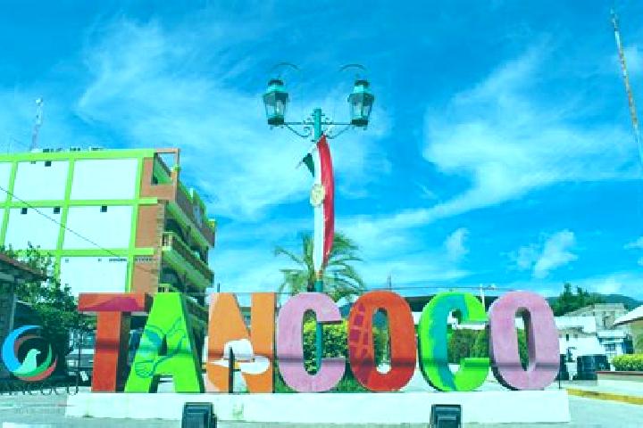 Grace, 34 — Escort in Tancoco, Mexico
