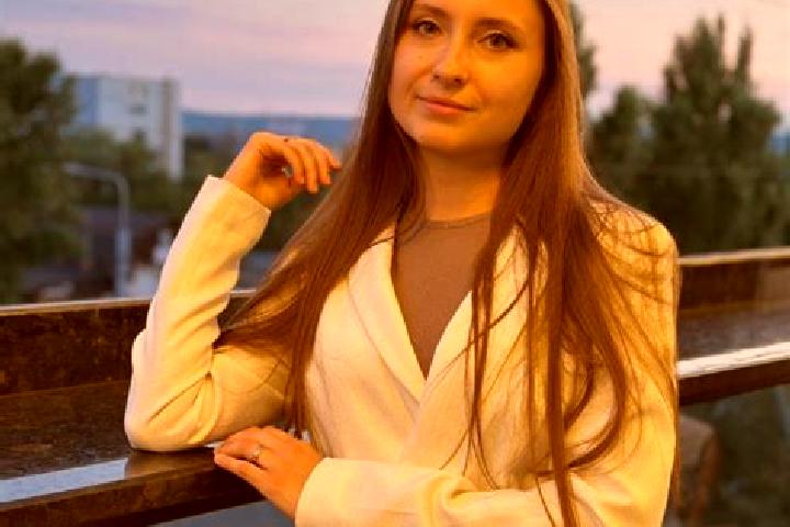 Grace, 34 — Escort in Torchyn, Ukraine