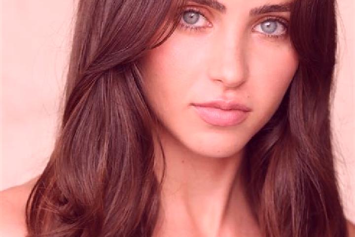 Grace, 35, a brunette blue-eyed mixed companion based in Langenhahn. Offering Overnight, Girlfriend Experience, Party Girl, Prostate Massage. Available for i...
