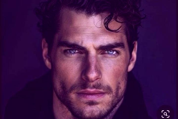 Grace, 35, a red blue-eyed mediterranean companion based in Katusice. Offering Girlfriend Experience, Dinner Date, Striptease, GFE, Duos. Available for incal...