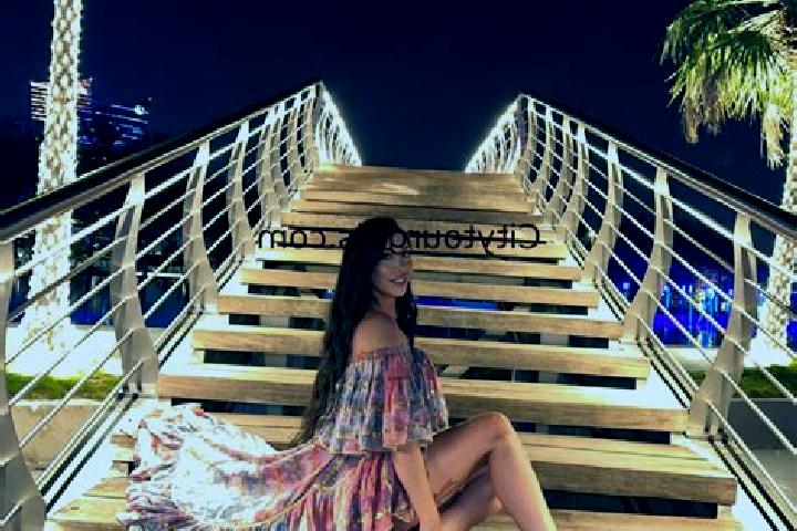 Grace, 35, a red brown-eyed caribbean companion based in Grain. Offering Deep French Kissing, Girlfriend Experience, Dinner Date, Striptease, Duos. Available...