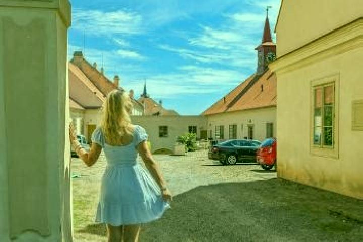 Grace, 35 — Escort in Nizbor, Czech Republic