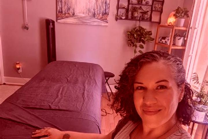 Grace, 36, a black green-eyed mixed companion based in Saint-Vincent-sur-Oust. Offering Erotic Massage, Domination, Striptease. Available for incall and outc...