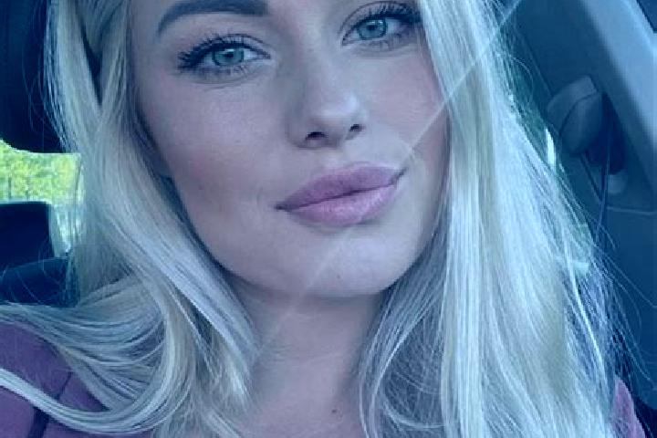 Grace, 36, a blonde hazel-eyed latina companion based in Villiers-le-Sec. Offering Tantra, Prostate Massage, A-Level. Available for incall and outcall, overn...