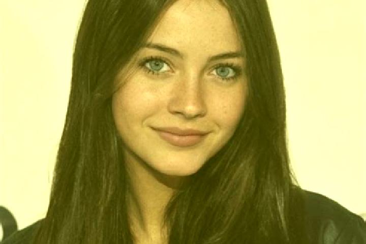 Grace, 36, a brunette blue-eyed mediterranean companion based in Vago. Offering Prostate Massage, CIM, OWO, Striptease, Overnight. Available for incall and o...