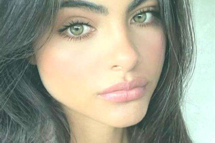 Grace, 36, a brunette brown-eyed caucasian companion based in Fuchsmuhl. Offering BDSM, CIM, Striptease. Available for incall and outcall, day and evening da...
