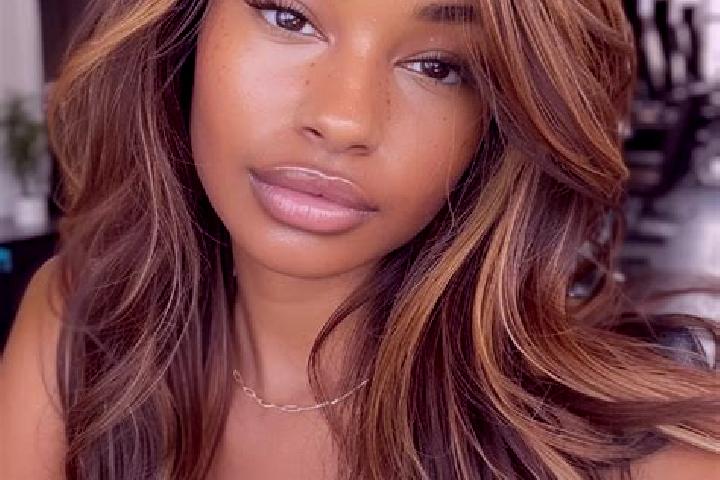Grace, 36, a dark blonde brown-eyed caucasian companion based in Santana da Vargem. Offering Striptease, Prostate Massage, Girlfriend Experience. Available f...