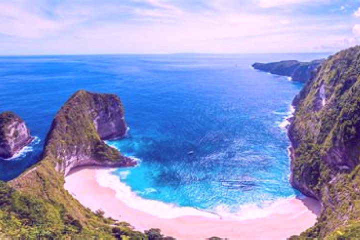 Grace, 36 — Escort in Cileutik, Indonesia