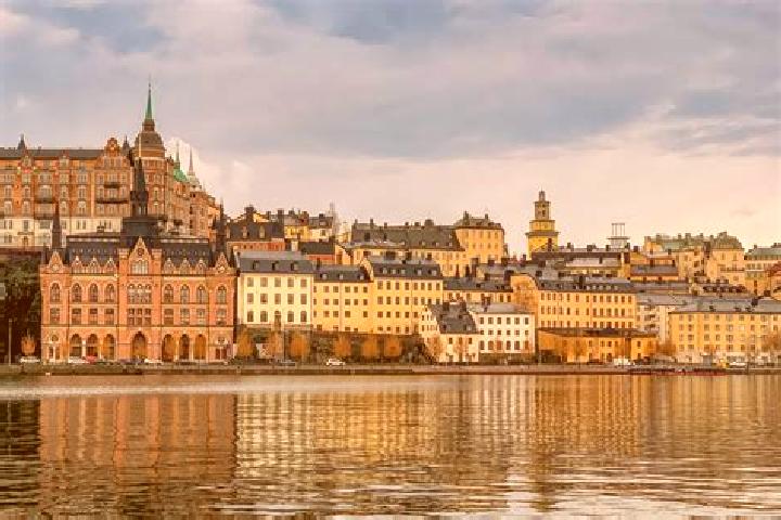 Grace, 36 — Escort in Kahoeg, Sweden