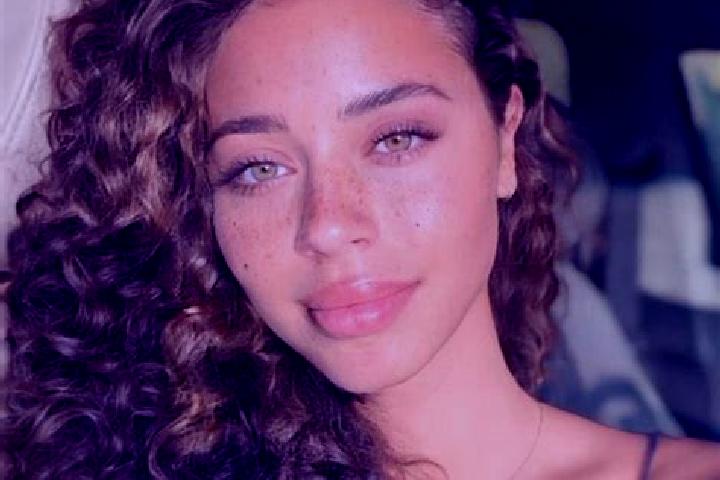Grace, 37, a black hazel-eyed latina companion based in Osnabrueck. Offering Overnight, BDSM, Couples, Roleplay. Available for incall and outcall, day and ev...