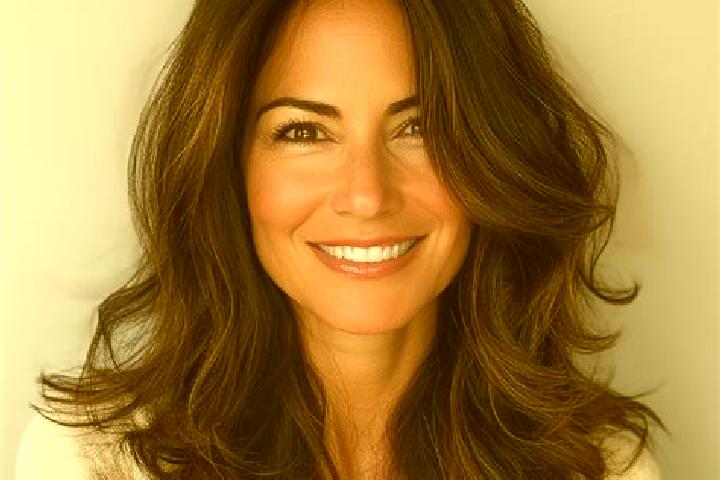 Grace, 37, a brunette blue-eyed middle eastern companion based in Mison. Offering 69, OWO, Massage. Available for incall and outcall, day and evening dates.