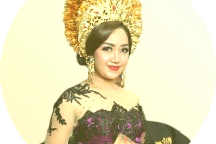 Grace, 37 — Escort in Kelodan, Indonesia