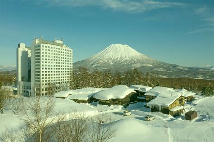 Grace, 37 — Escort in Niseko Town, Japan