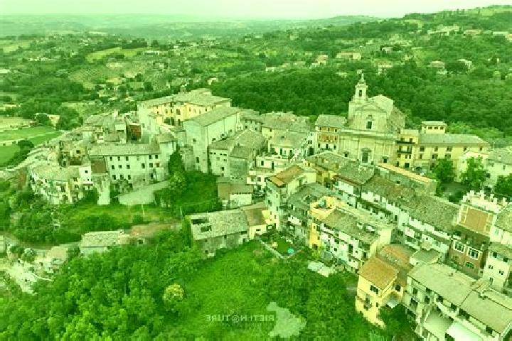 Grace, 37 — Escort in Poggio Mirteto, Italy