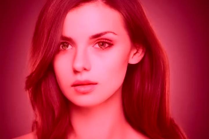 Grace, 38, a auburn amber-eyed european companion based in Salerano Canavese. Offering Striptease, BDSM, CIM. Available for incall and outcall, day and eveni...