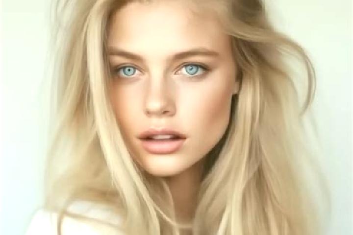 Grace, 38, a blonde amber-eyed caucasian companion based in Mexico. Offering CIM, 69, Striptease. Available for incall and outcall, day and evening dates.