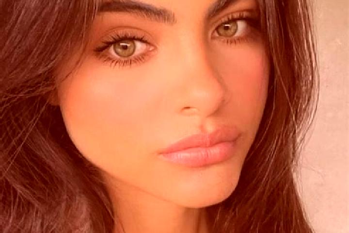 Grace, 38, a brunette brown-eyed indian companion based in Strokestown. Offering Party Girl, Overnight, A-Level, Deep French Kissing, Girlfriend Experience. ...