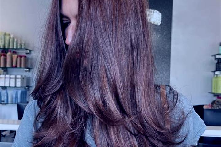 Grace, 38, a chestnut amber-eyed middle eastern companion based in Struisbaai. Offering Striptease, Duos, A-Level. Available for incall and outcall, overnigh...