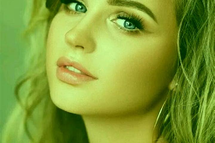 Grace, 38, a dark blonde blue-eyed ebony companion based in Preston Heights. Offering Overnight, Girlfriend Experience, Massage. Available for incall and out...