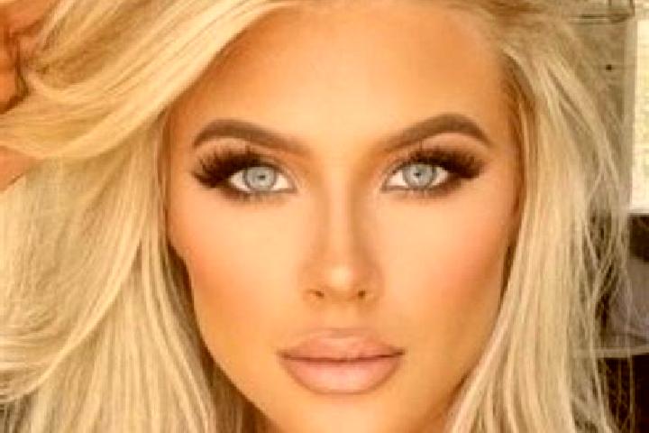 Grace, 38, a platinum blonde dark-eyed caucasian companion based in Stavrovo. Offering BDSM, Striptease, Dinner Date. Available for incall and outcall, day a...