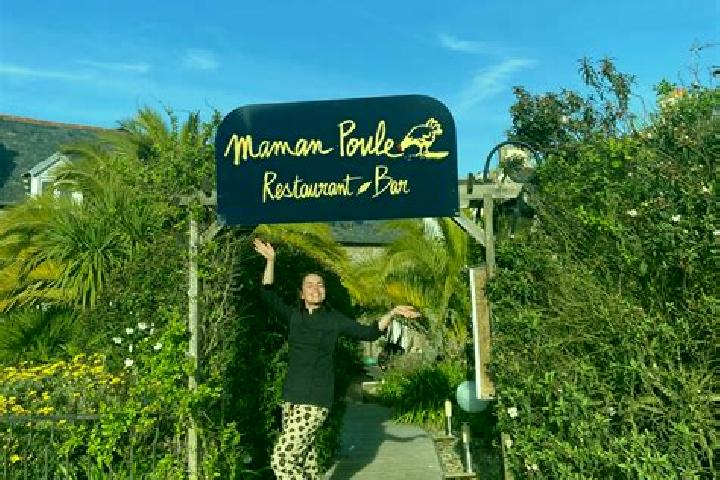 Grace, 38 — Escort in Trelevern, France