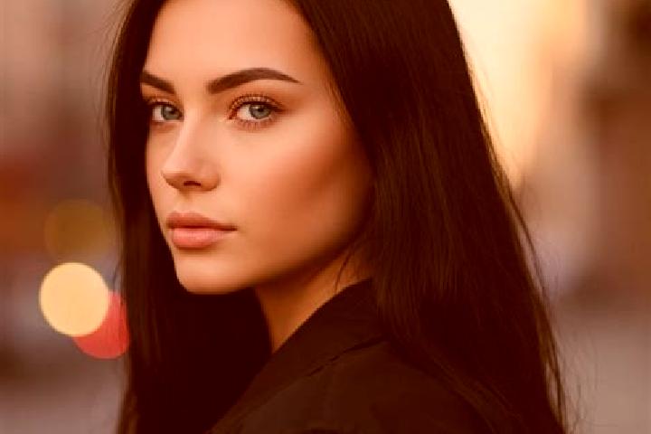 Grace, 39, a auburn blue-eyed latina companion based in GJien Bien GJong. Offering Party Girl, 69, Roleplay, A-Level. Available for incall and outcall, day a...