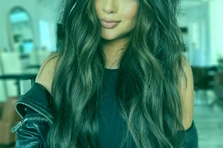 Grace, 39, a brunette dark-eyed caucasian companion based in Ebenthal. Offering Duos, A-Level, BDSM. Available for incall and outcall, day and evening dates.