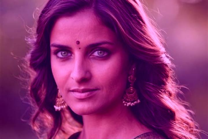 Grace, 39, a red green-eyed indian companion based in Vilaseca. Offering GFE, Tantra, CIM. Available for incall and outcall, day and evening dates.