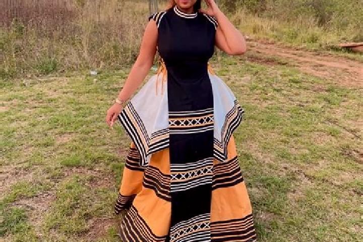 Grace, 39 — Escort in Ngema Tribal Trust, South Africa