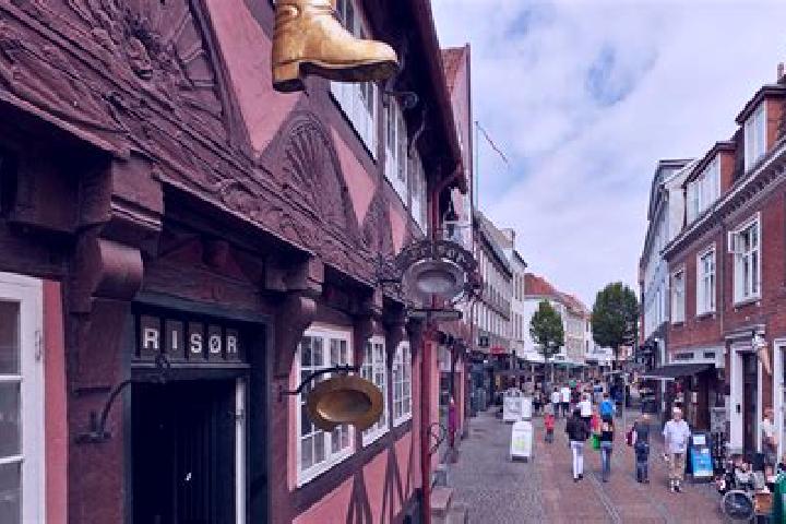 Grace, 39 — Escort in Randers, Denmark