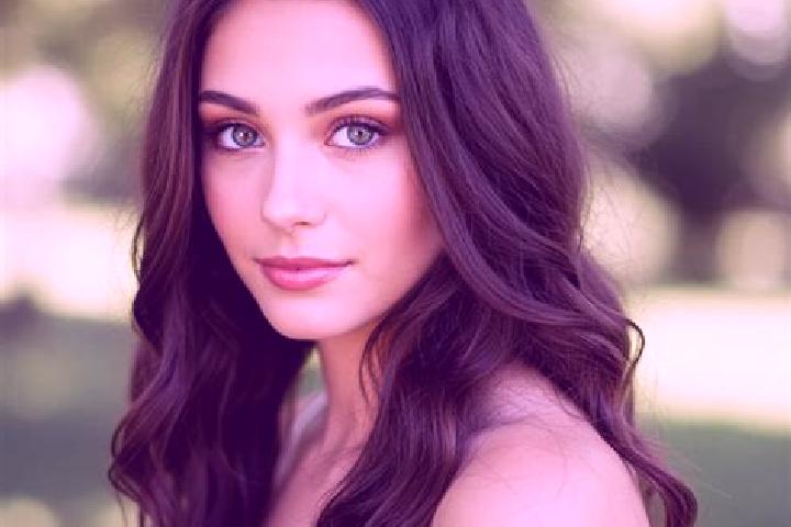 Hannah, 20, a black hazel-eyed slavic companion based in Taochuan. Offering Couples, Deep French Kissing, Tantra. Available for incall and outcall, overnight...