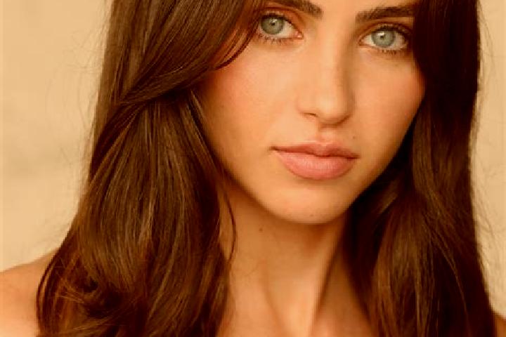 Hannah, 20, a brunette dark-eyed ebony companion based in Nyzhni Sirohozy. Offering 69, Travel Companion, Girlfriend Experience, Domination, Couples. Availab...