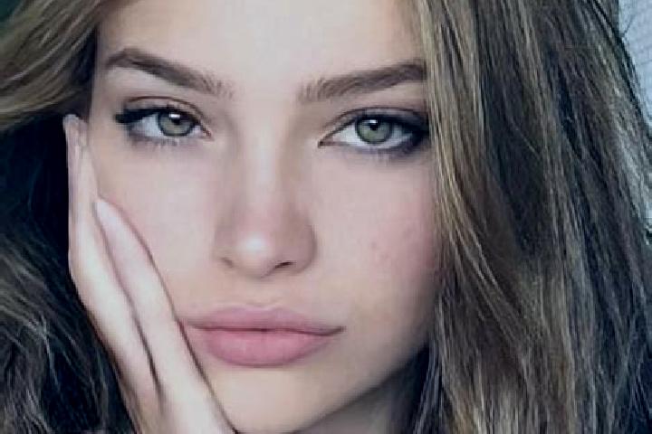Hannah, 20, a dark blonde hazel-eyed caribbean companion based in Hallglen. Offering 69, Overnight, CIM, Girlfriend Experience. Available for incall and outc...