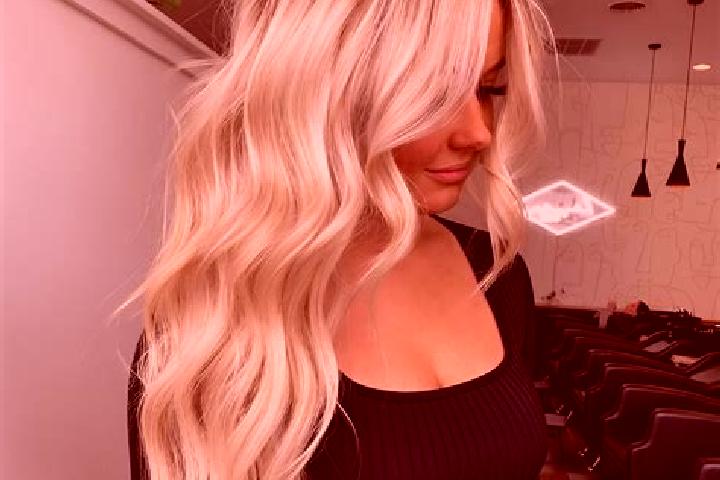 Hannah, 20, a platinum blonde amber-eyed ebony companion based in Lyaud. Offering BDSM, Girlfriend Experience, Dinner Date, Deep French Kissing. Available fo...