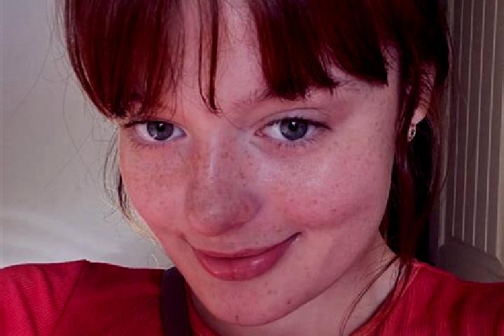 Hannah, 20, a red green-eyed mixed companion based in Accrington. Offering A-Level, Roleplay, Tantra, Overnight. Available for incall and outcall, day and ev...