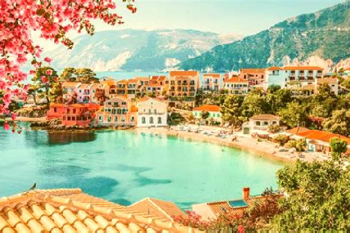 Hannah, 20 — Escort in Agra, Greece