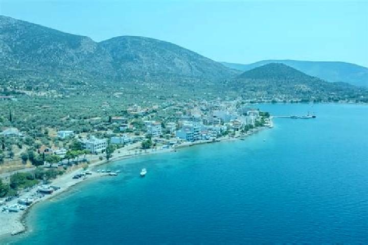Hannah, 20 — Escort in Antikyra, Greece