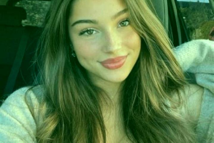 Hannah, 20 — Escort in Brunete, Spain