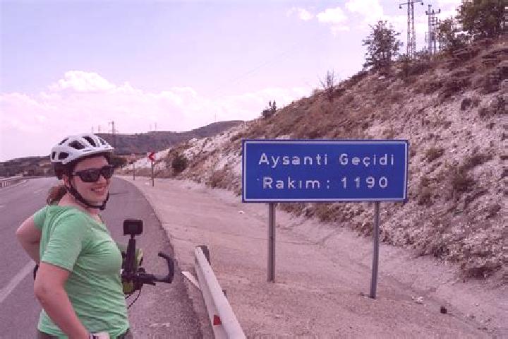 Hannah, 20 — Escort in Cayirhan, Turkey