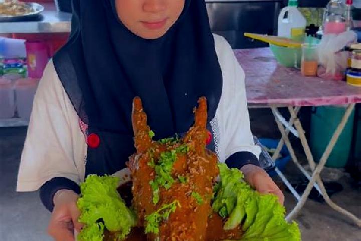 Hannah, 20 — Escort in Gedangsa, Malaysia