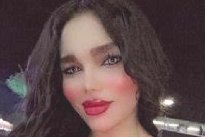 Hannah, 20 — Escort in Lede, Belgium