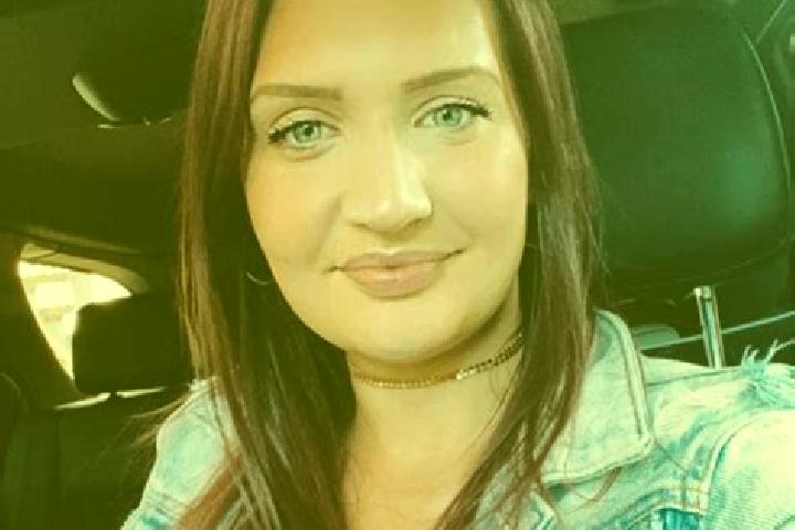 Hannah, 20 — Escort in Odell, United States