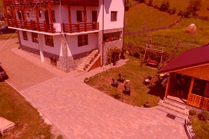Hannah, 20 — Escort in Valea Cucului, Romania