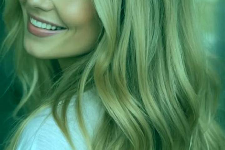 Hannah, 21, a blonde hazel-eyed european companion based in Vizzini. Offering Overnight, Dinner Date, Couples. Available for incall and outcall, overnight bo...