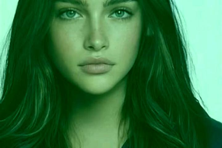 Hannah, 21, a brunette blue-eyed mediterranean companion based in Chipman. Offering Dinner Date, GFE, Erotic Massage. Available for incall and outcall, day a...