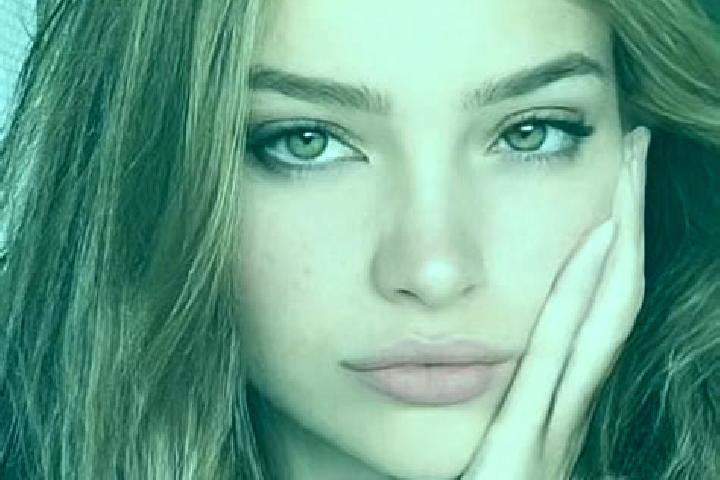 Hannah, 21, a dark blonde hazel-eyed mediterranean companion based in Malosu. Offering A-Level, Duos, Deep French Kissing, Overnight, GFE. Available for inca...
