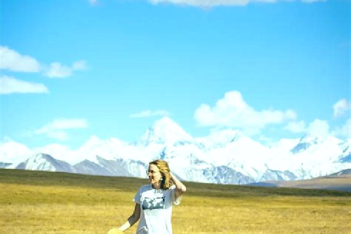 Hannah, 21 — Escort in Ak-Suu, Kyrgyzstan
