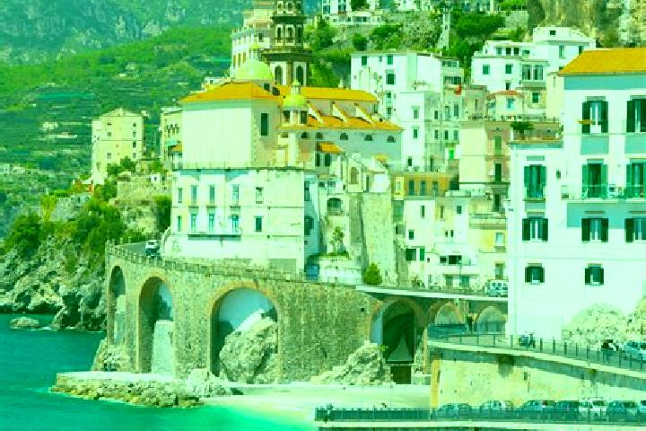 Hannah, 21 — Escort in Sant Ermete, Italy