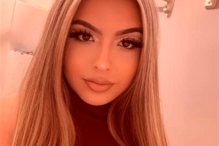 Hannah, 22, a blonde amber-eyed latina companion based in Dangcalan. Offering A-Level, Striptease, Tantra, Party Girl, Couples. Available for incall and outc...
